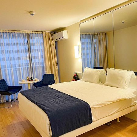 Orbi City Hotel On The Sea 바투미 외부 사진
